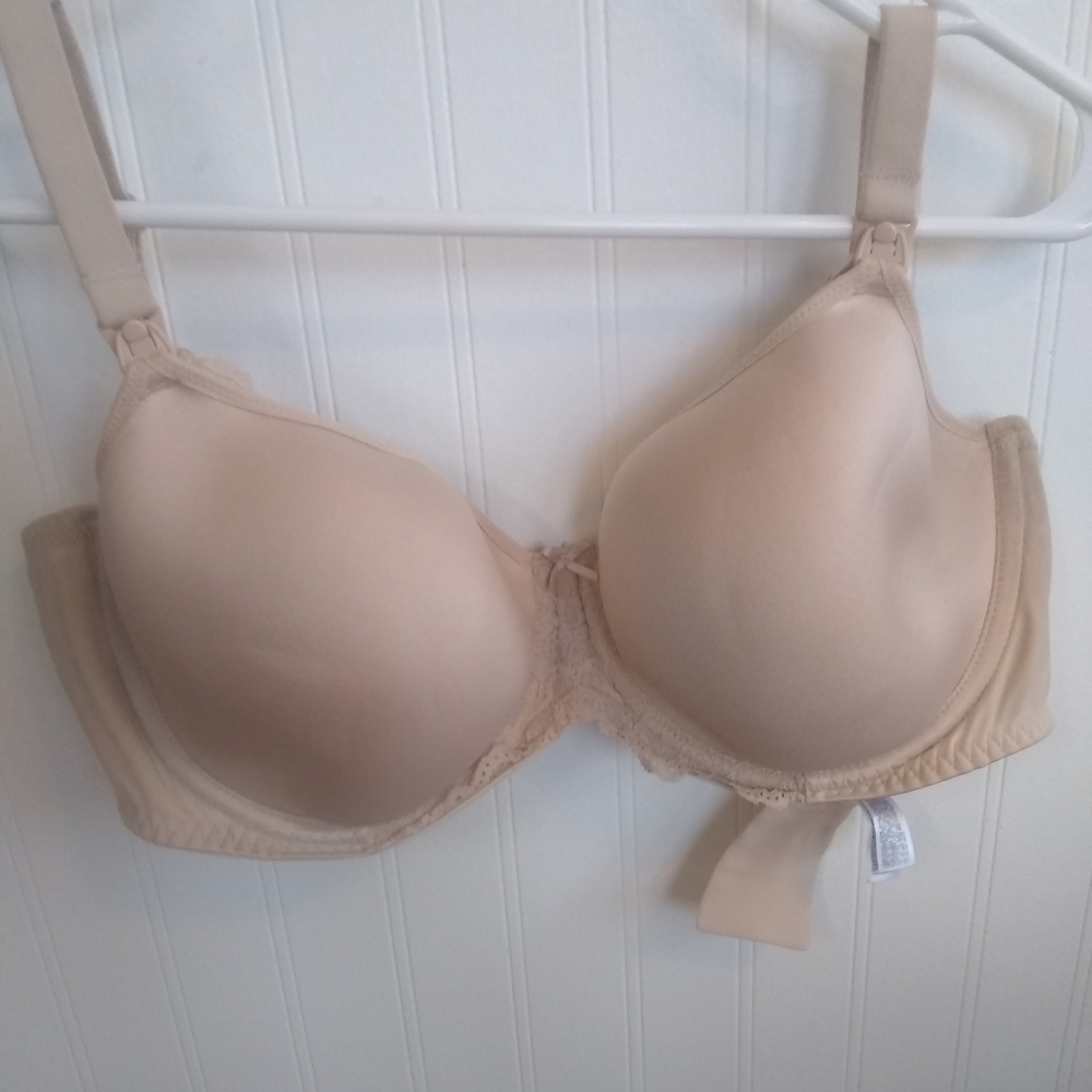 Wacoal underwire nursing bra in nude